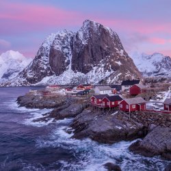 Hamnoy-2207300